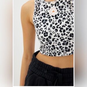 ADIDAS BY STELLA McCARTNEY True purpose Crop Top Tank Women's Medium Leapord